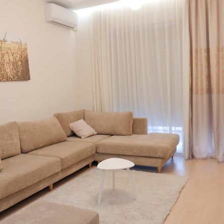 Centaurus Apartments Тирана Экстерьер фото
